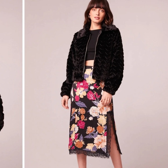 Band of the free Val collard black stunning fir coat jacket Small - Picture 11 of 11